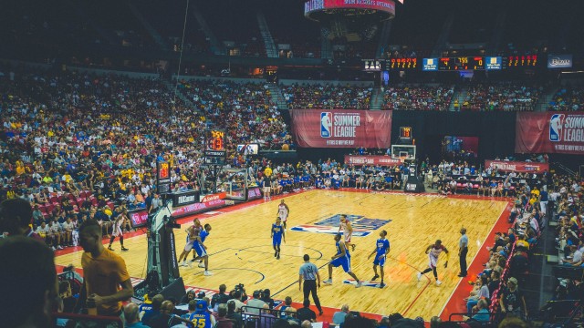 开云官网-S16回北美被夸爆：“电竞最好的时代又回来了”